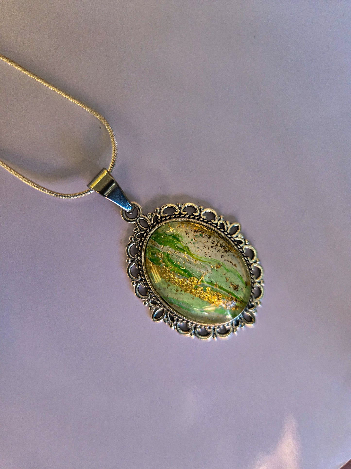 18 inch silver plated acrylic pour necklaces - Green