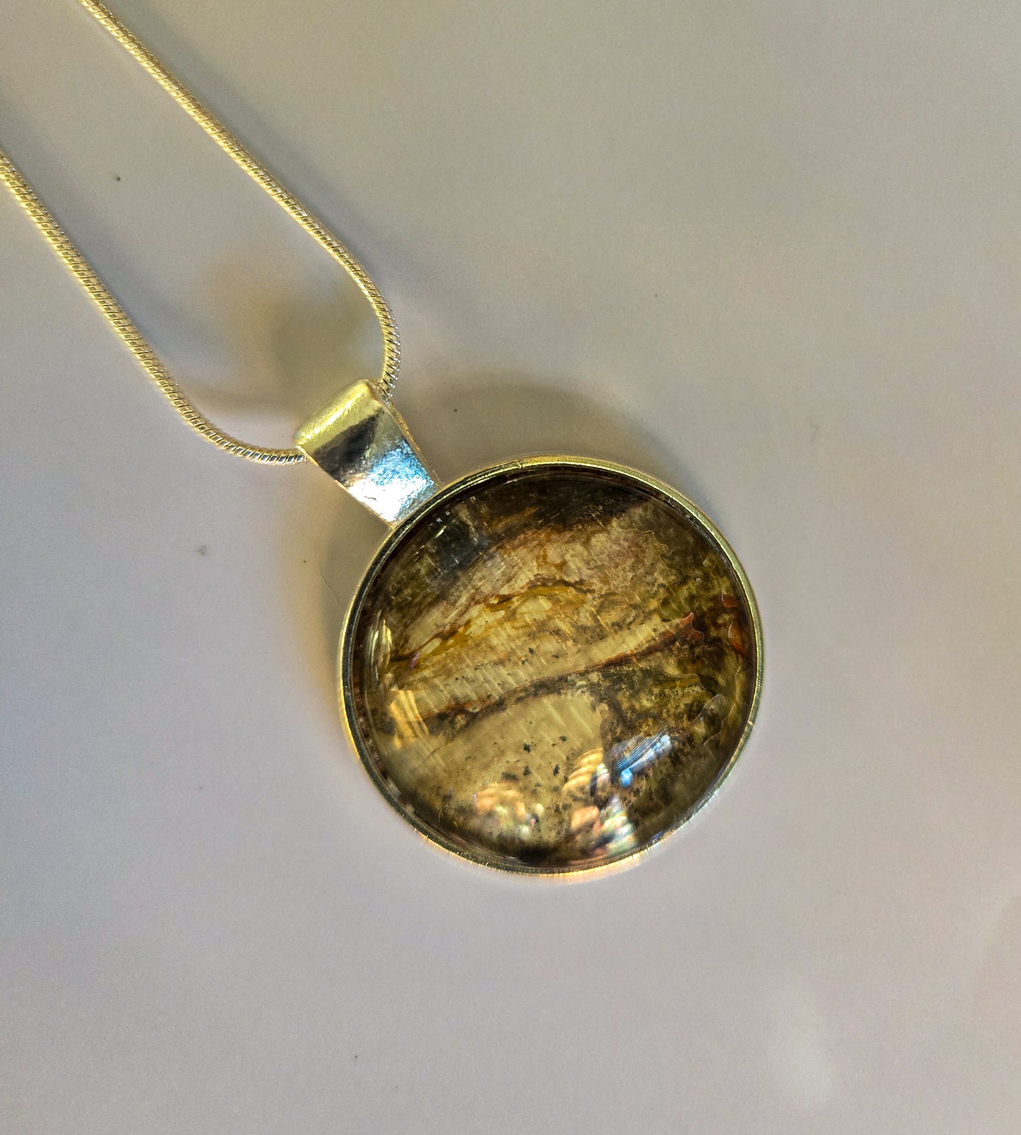 18 inch silver plated acrylic pour necklaces - Yellow